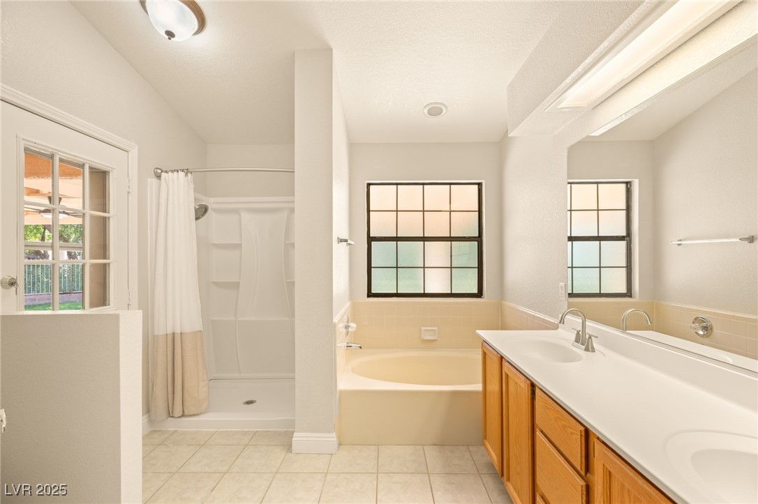 5605 Bay Shore Circle