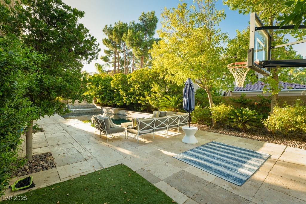 3844 Glasgow Green Drive