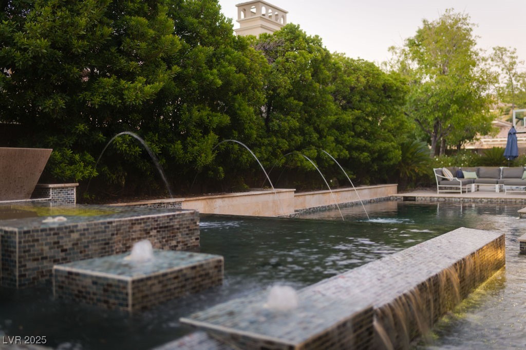 3844 Glasgow Green Drive