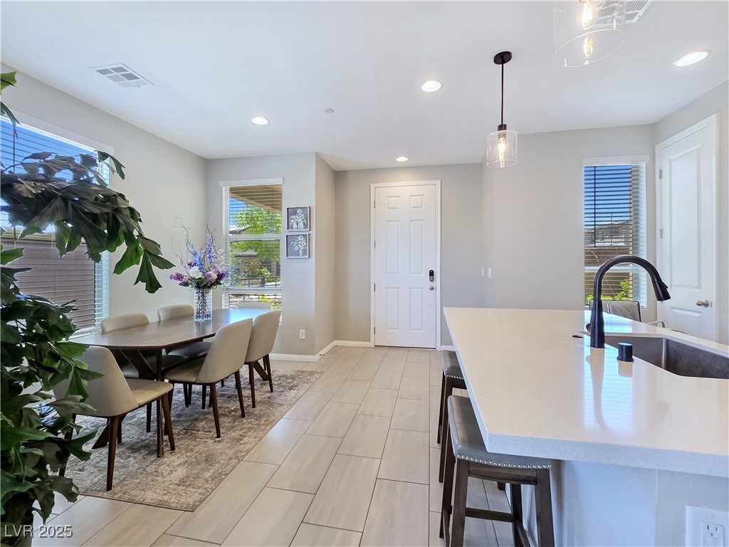 11739 Emerald Lake Avenue