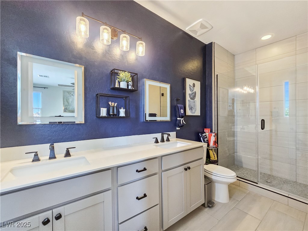 11739 Emerald Lake Avenue