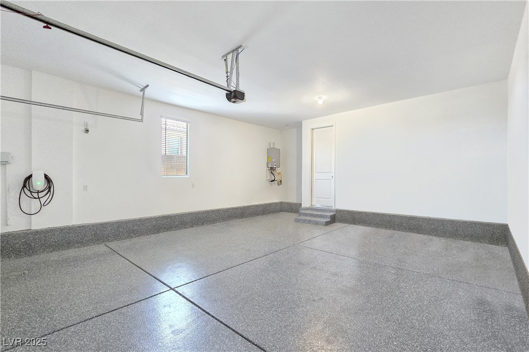 11739 Emerald Lake Avenue