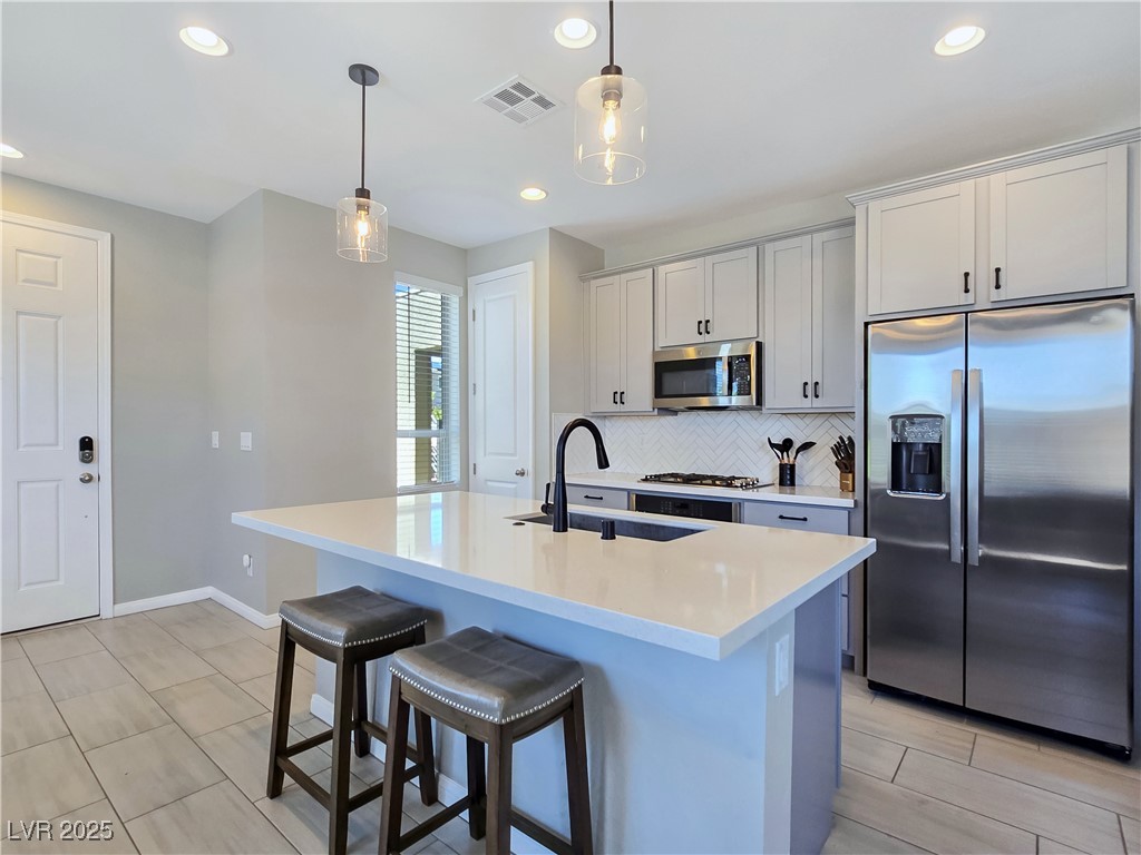 11739 Emerald Lake Avenue