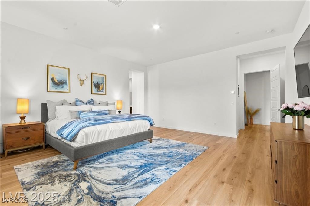 10906 Mila Landing Avenue