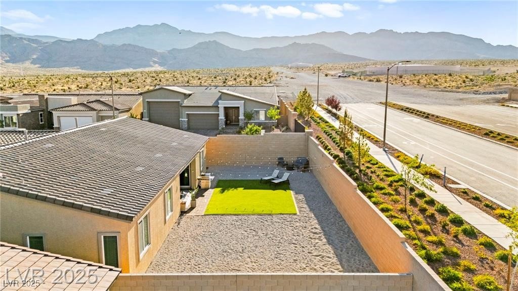 10906 Mila Landing Avenue