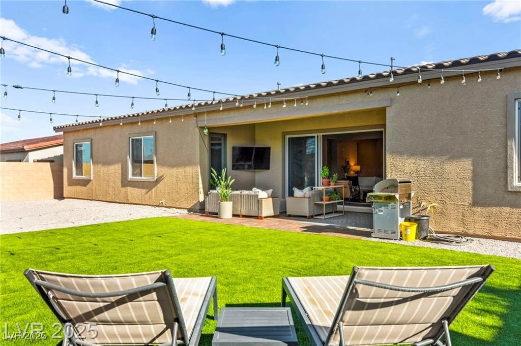 10906 Mila Landing Avenue