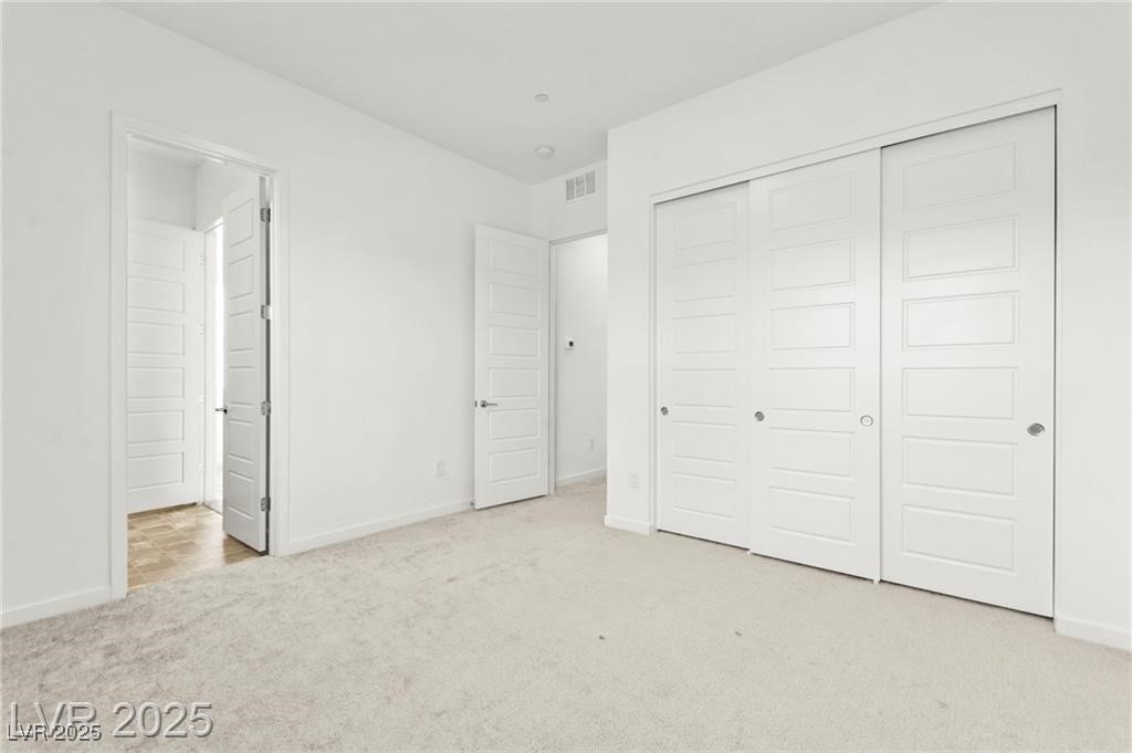 10906 Mila Landing Avenue