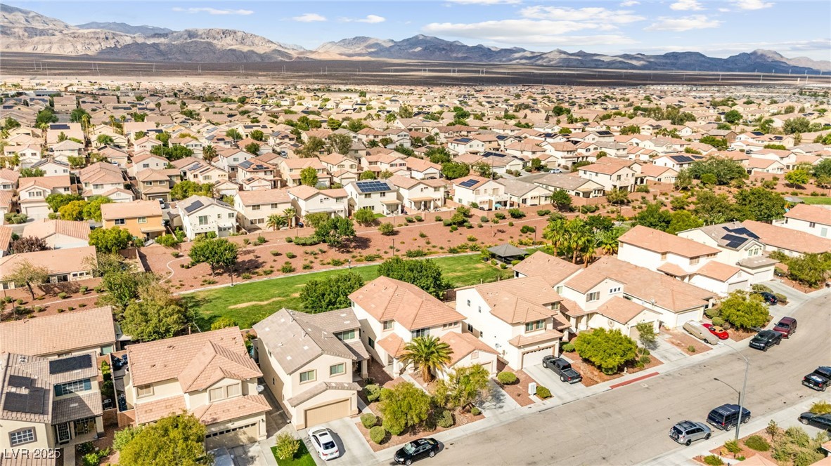 1008 Oceanwood Avenue