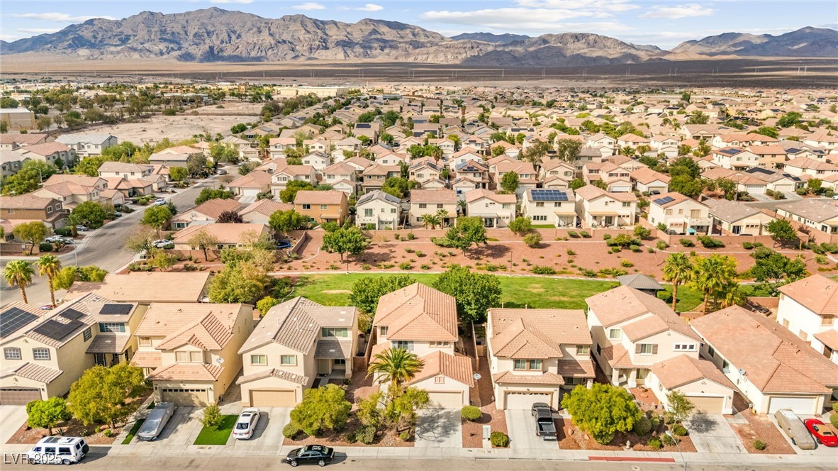 1008 Oceanwood Avenue