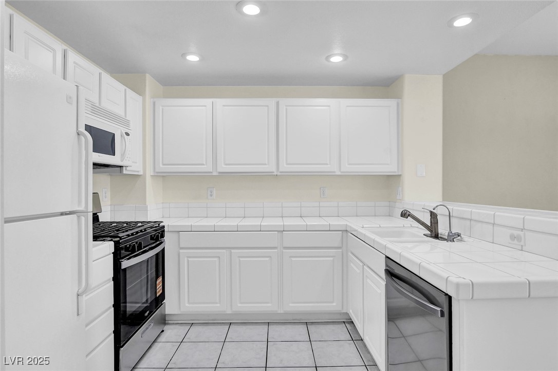 10730 Amber Ridge Drive 206