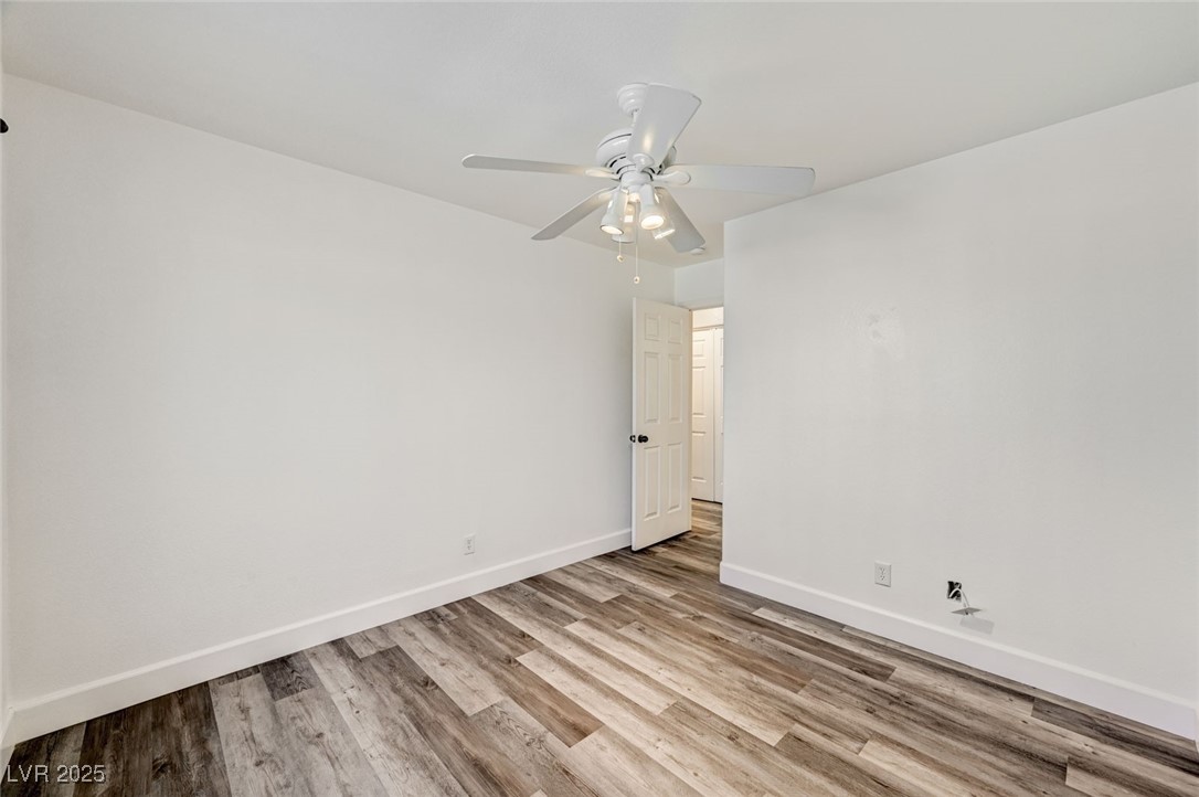 8708 Honey Vine Avenue