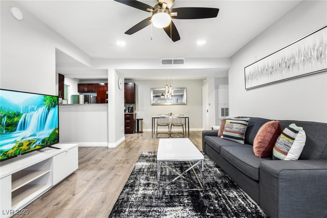 7885 West Flamingo Road 1115