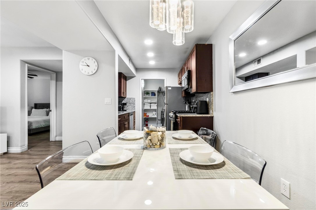 7885 West Flamingo Road 1115