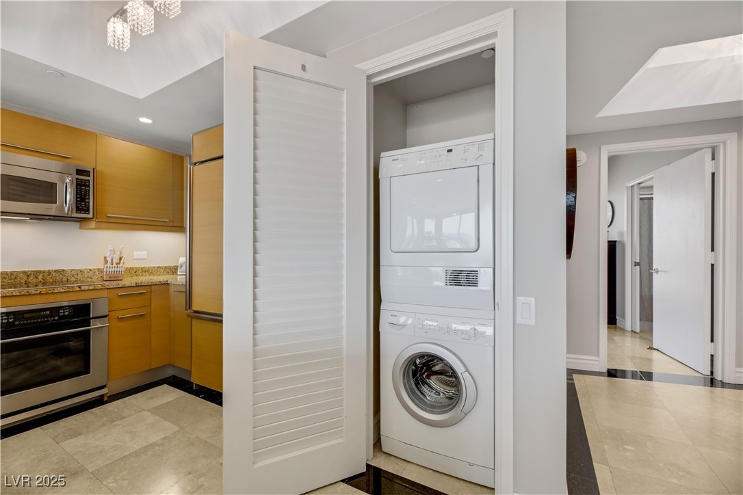 322 Karen Avenue 4001