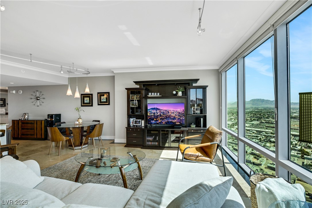 322 Karen Avenue 4001