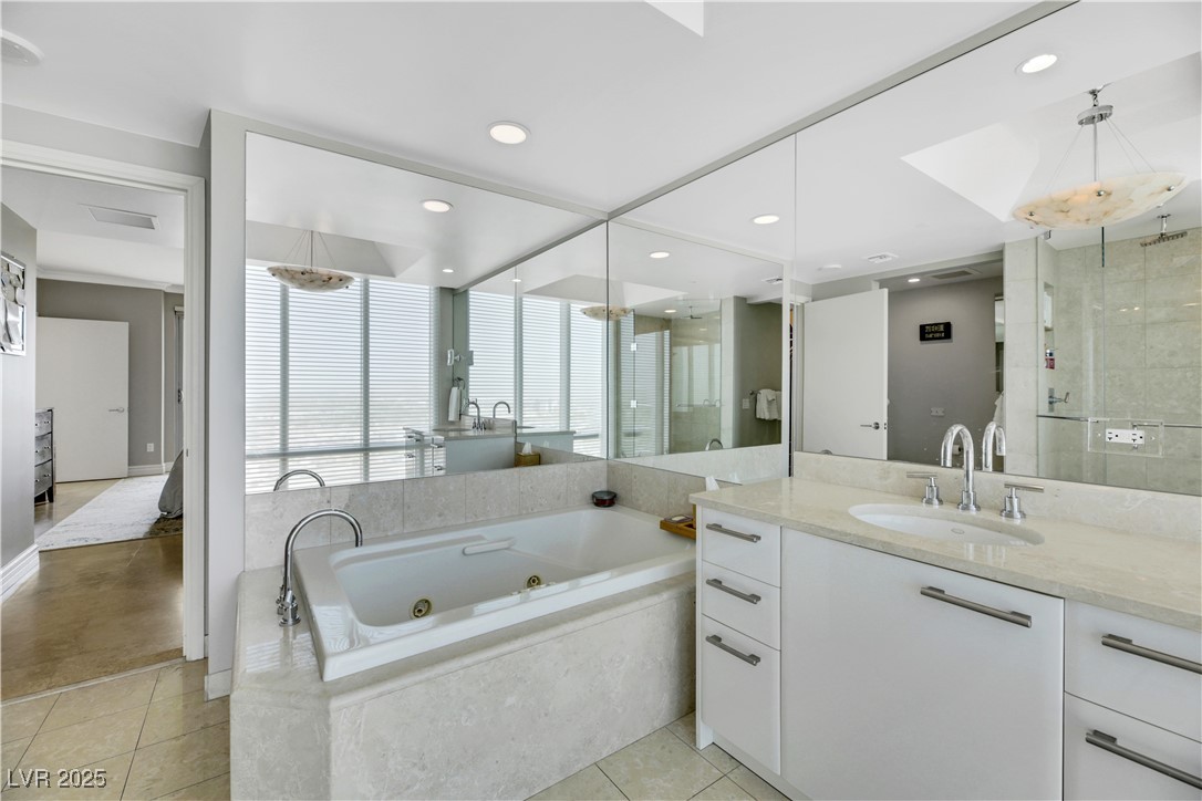 322 Karen Avenue 4001