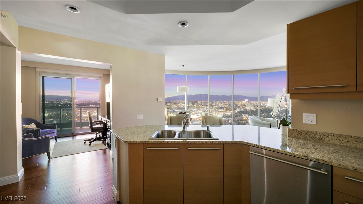 322 Karen Avenue 3407