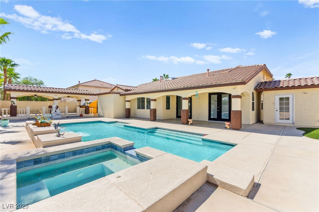 3064 Azure Bay Street