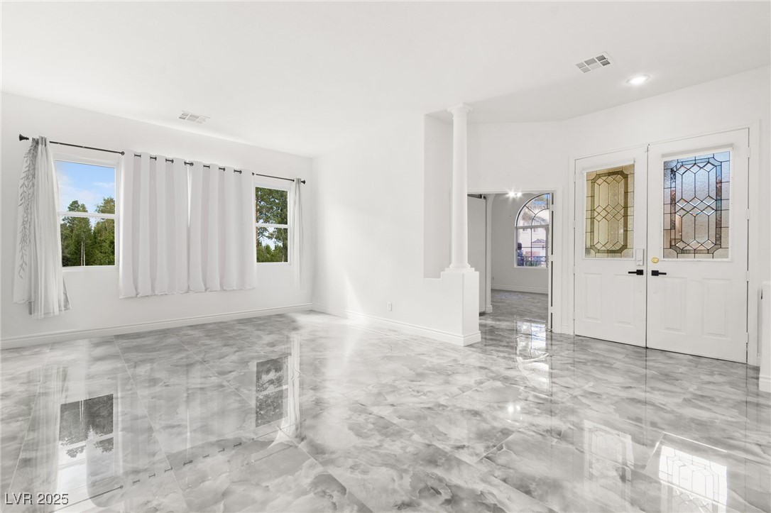 3064 Azure Bay Street