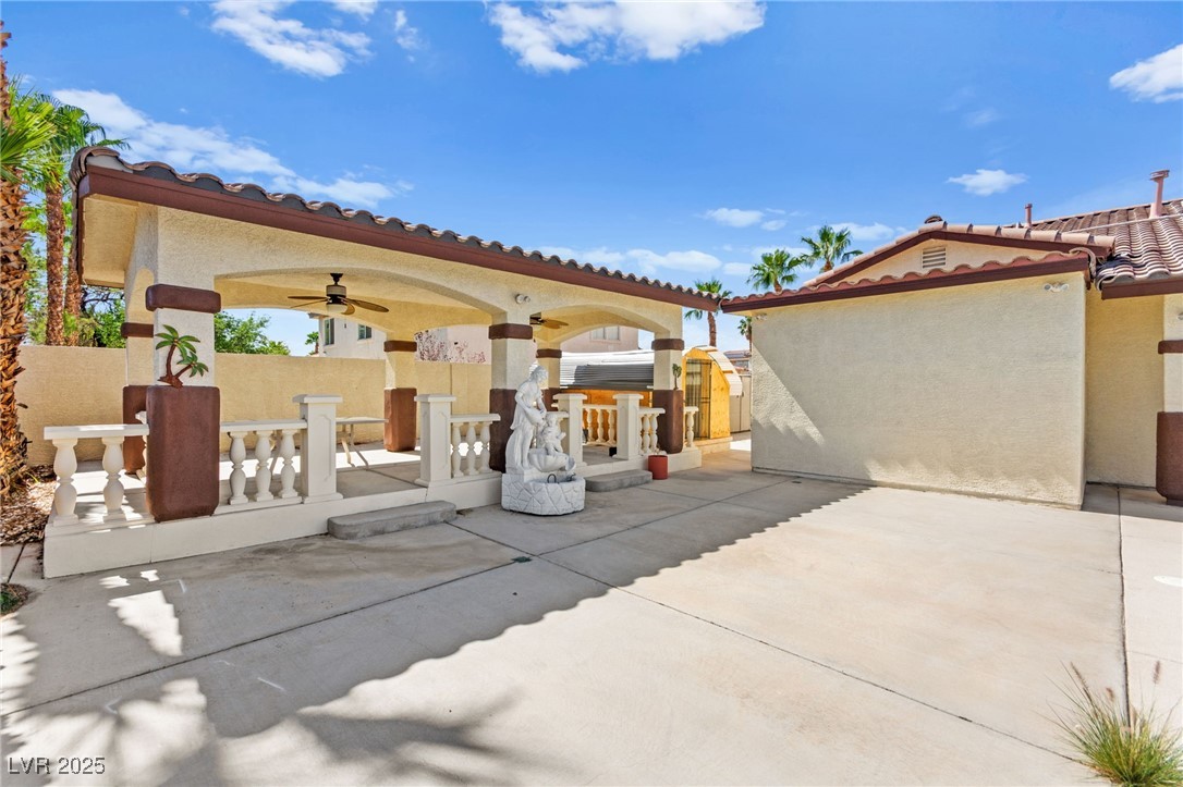 3064 Azure Bay Street