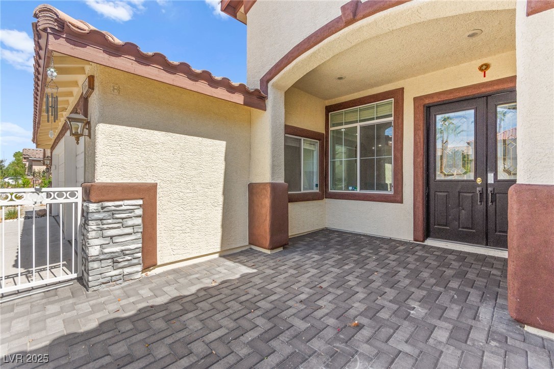 3064 Azure Bay Street