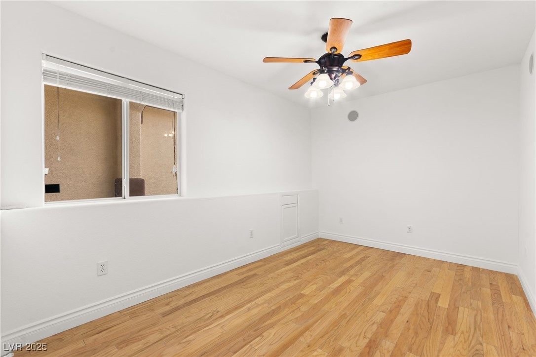 3064 Azure Bay Street