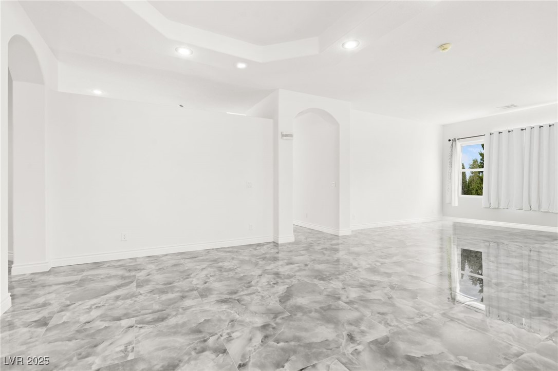 3064 Azure Bay Street