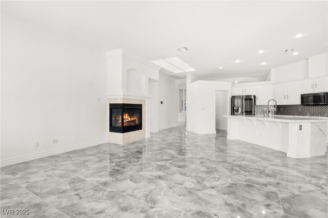 3064 Azure Bay Street