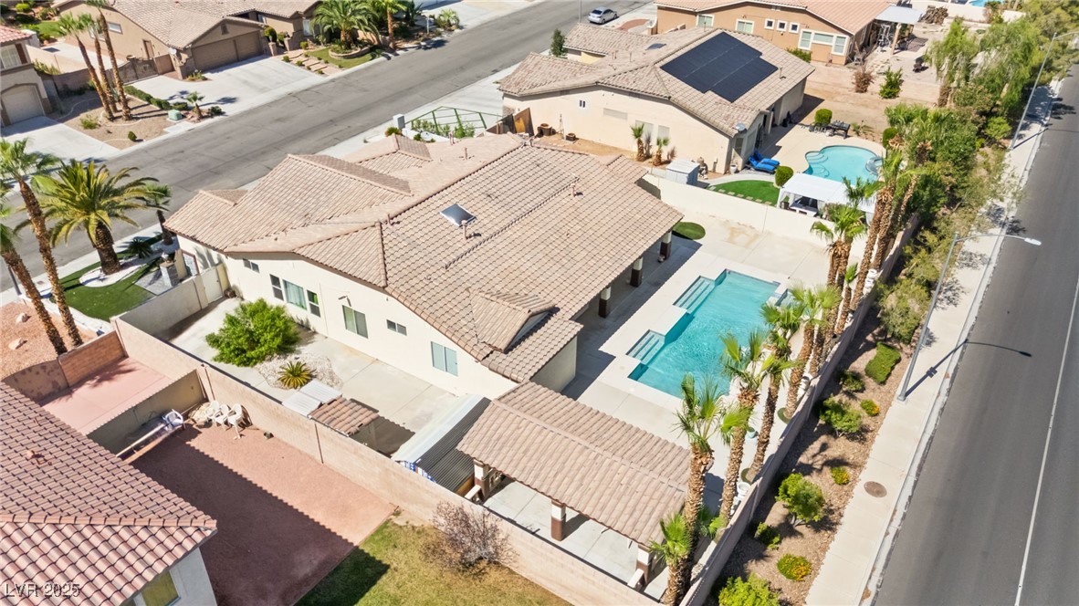 3064 Azure Bay Street