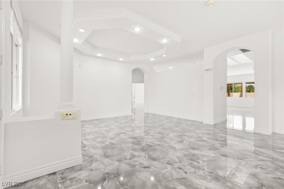 3064 Azure Bay Street