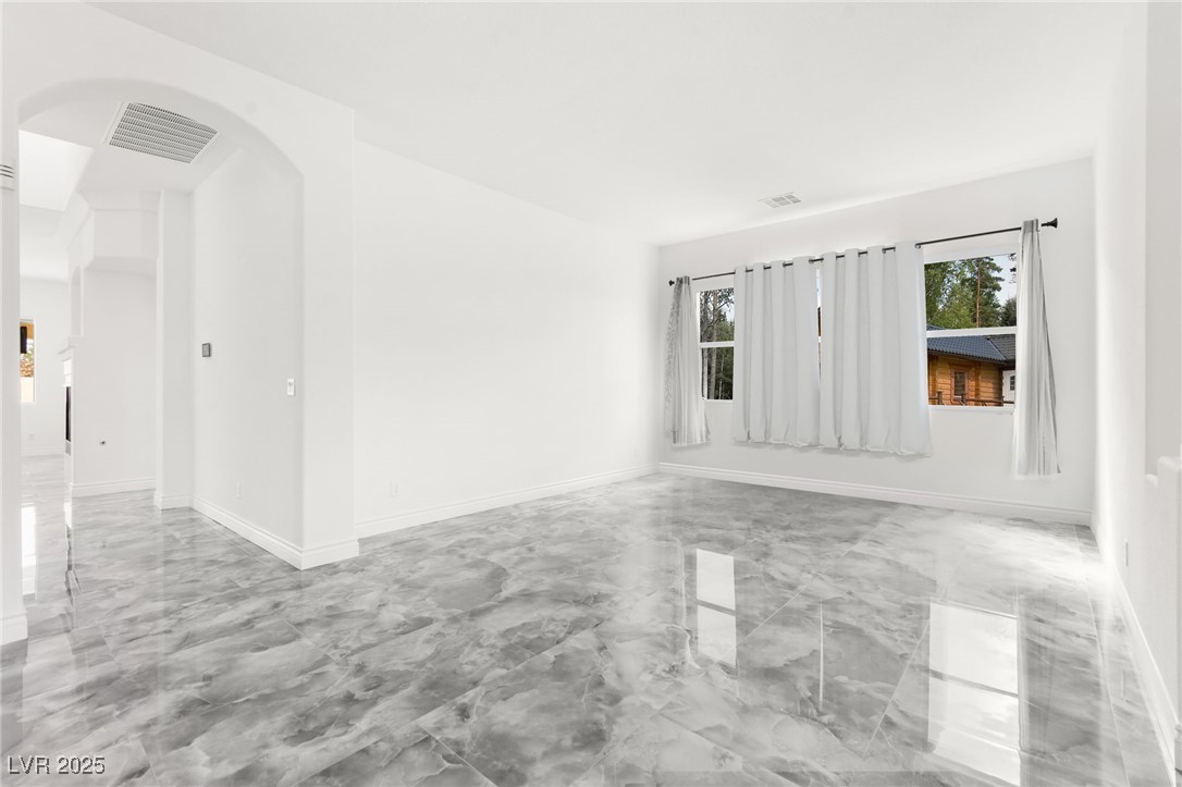 3064 Azure Bay Street