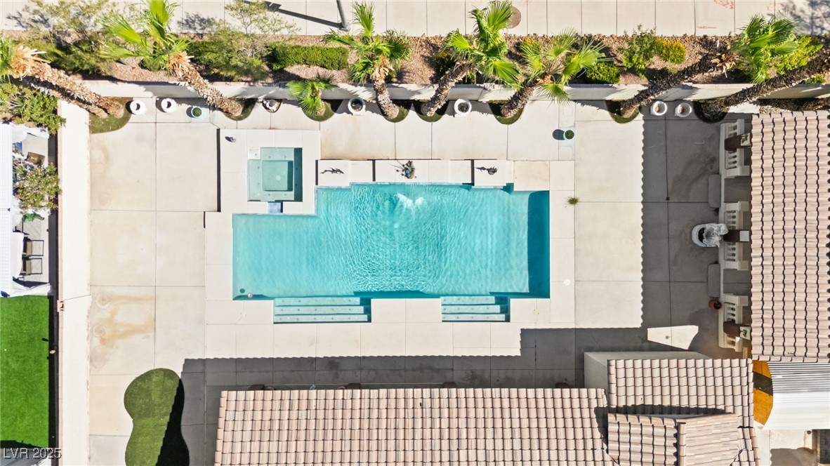 3064 Azure Bay Street