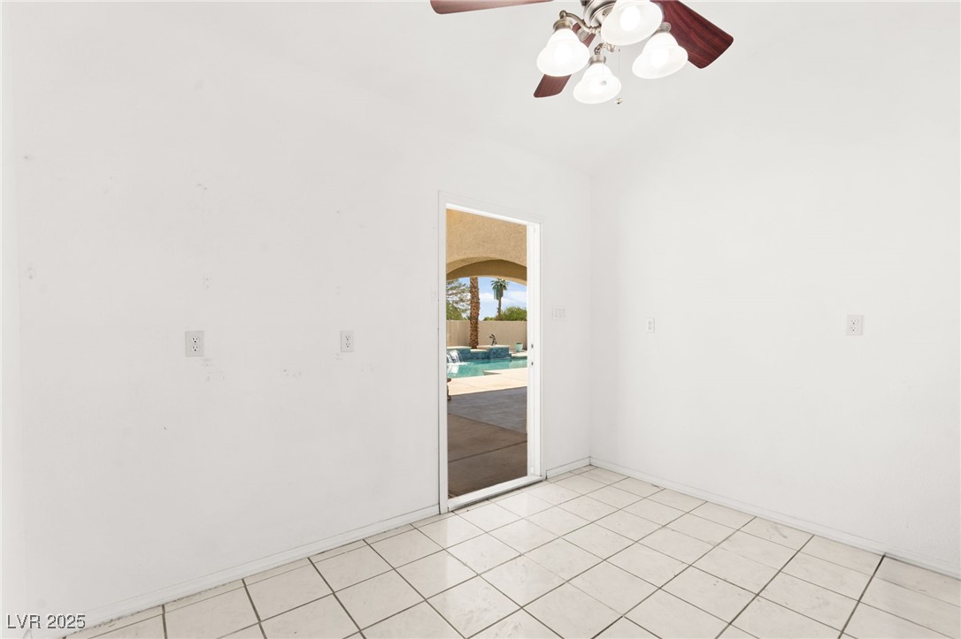 3064 Azure Bay Street