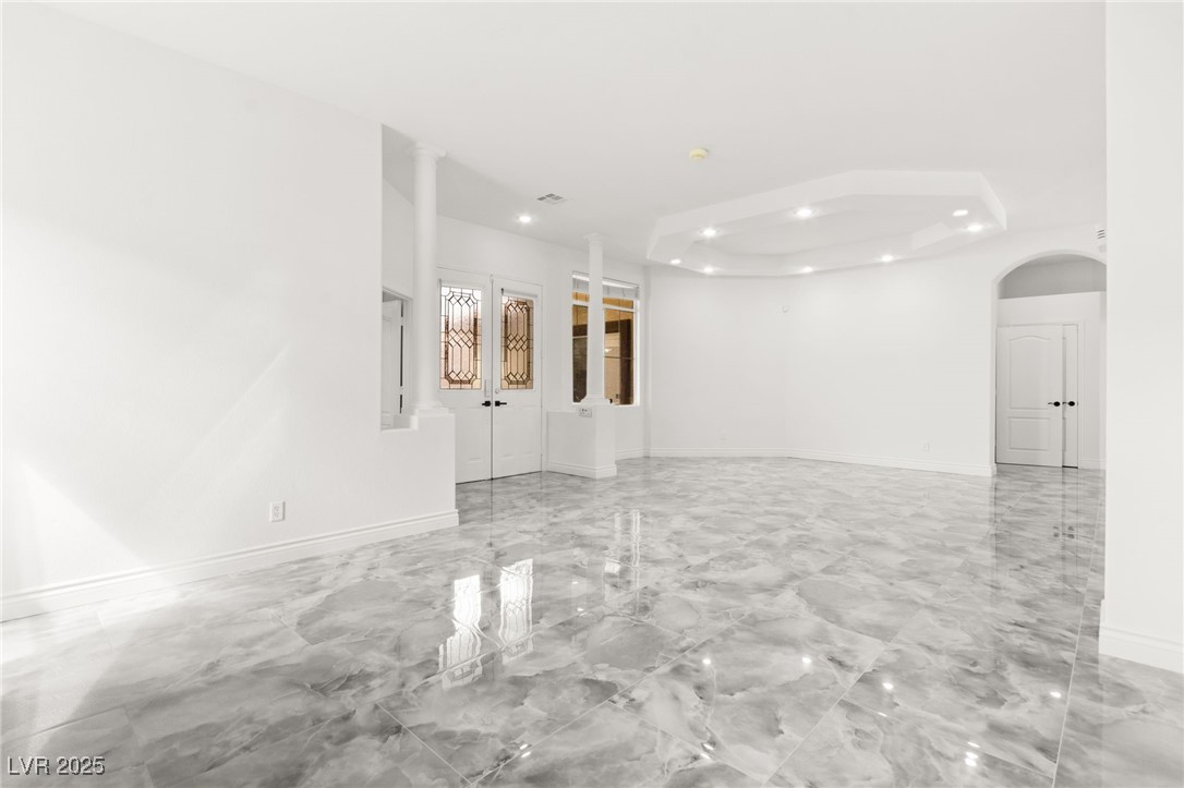 3064 Azure Bay Street