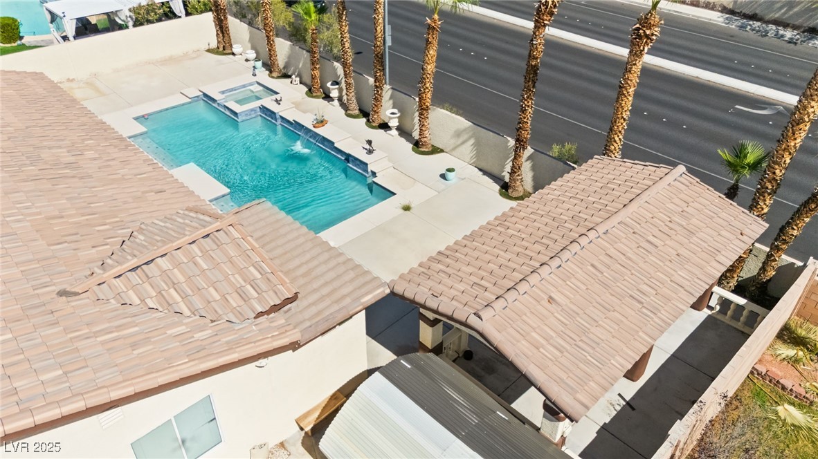 3064 Azure Bay Street