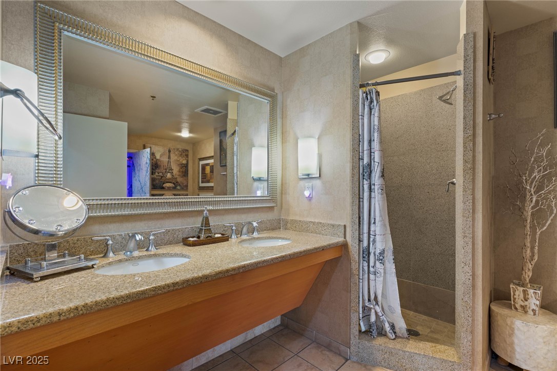 211 East Flamingo Road 803