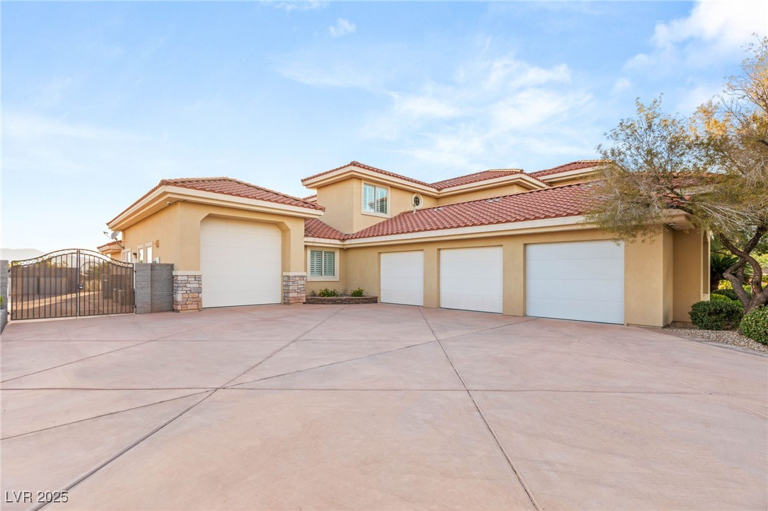 1383 Opal Valley Street