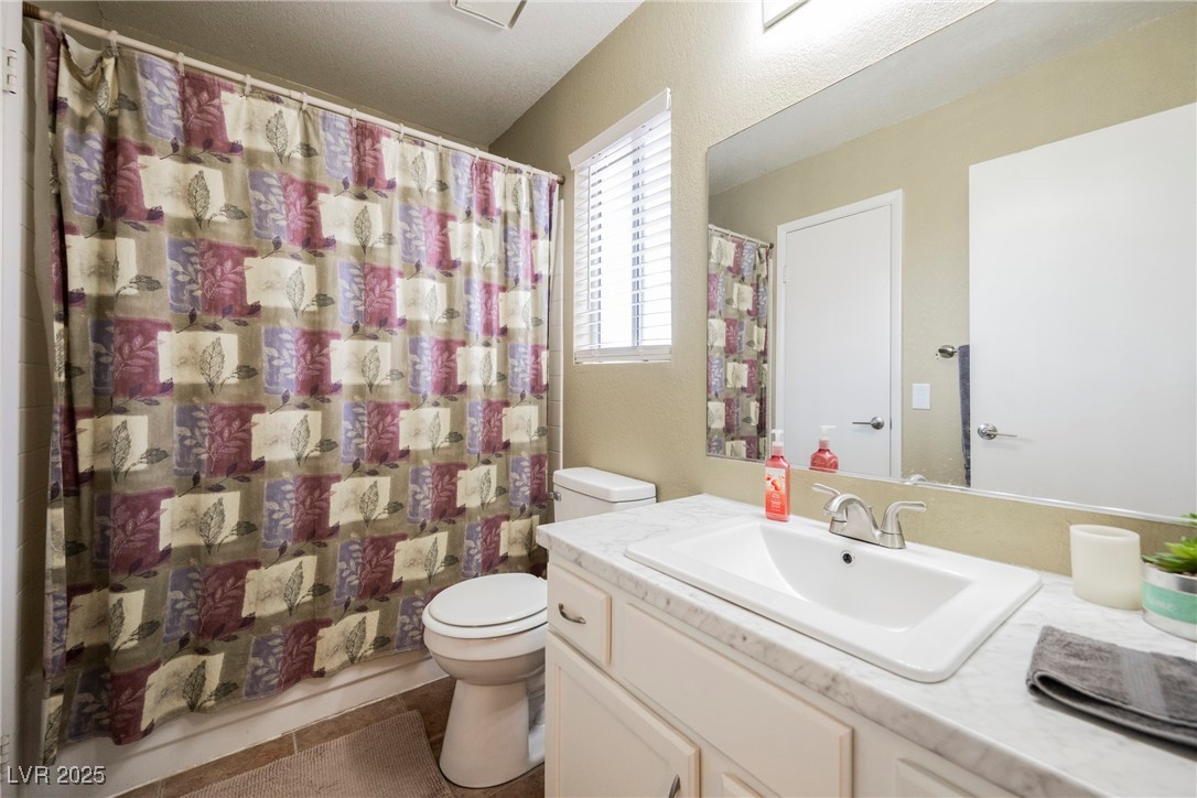 1221 Lucia Drive