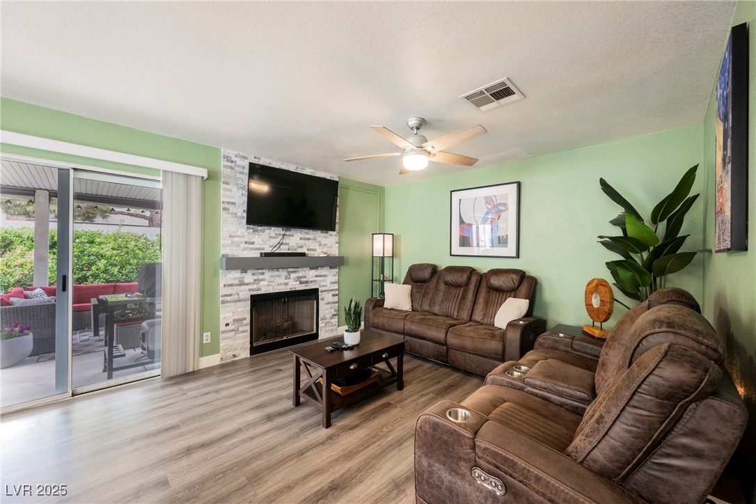 1221 Lucia Drive