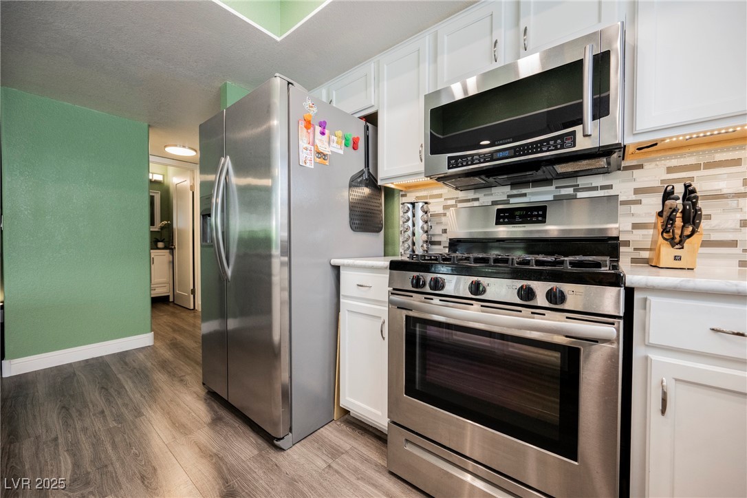 1221 Lucia Drive