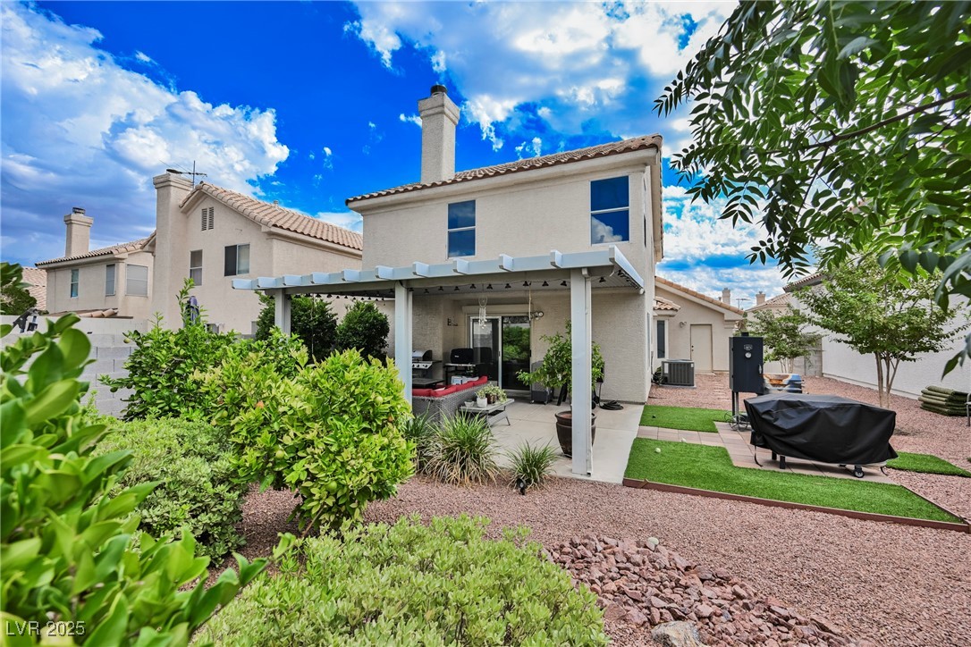 1221 Lucia Drive