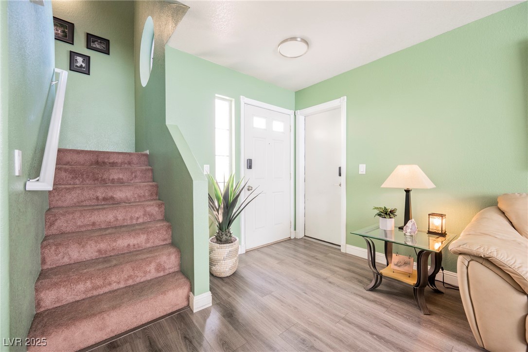 1221 Lucia Drive