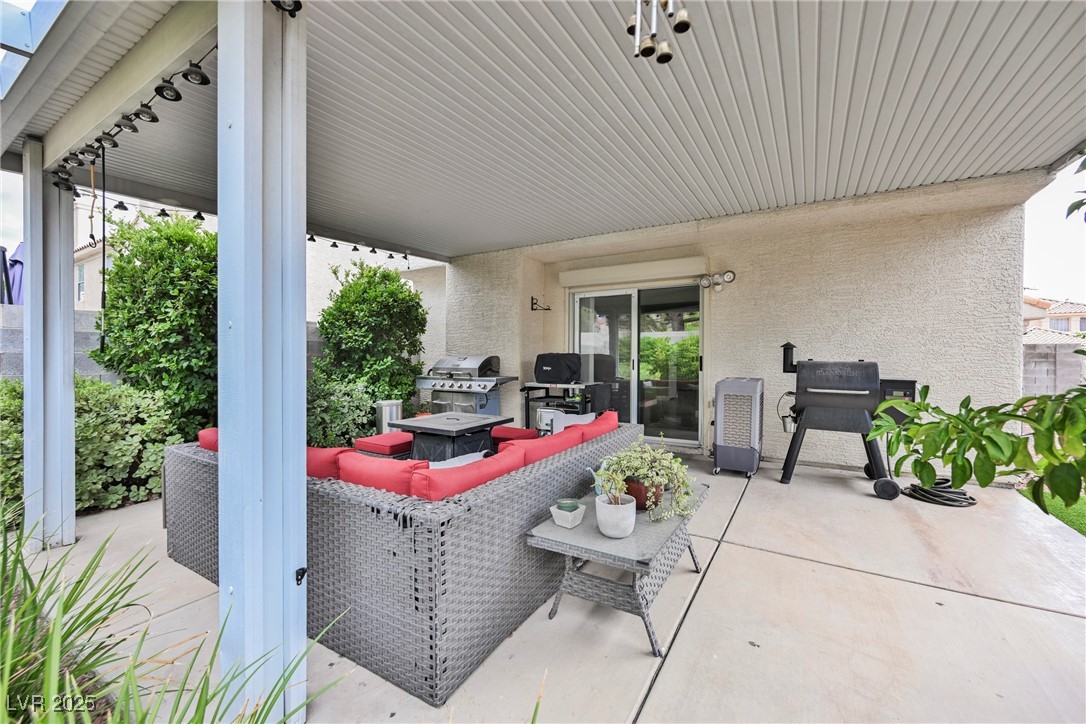 1221 Lucia Drive