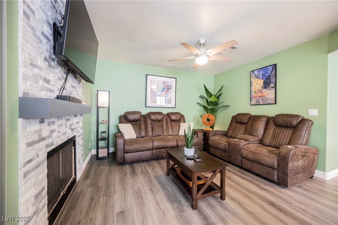 1221 Lucia Drive