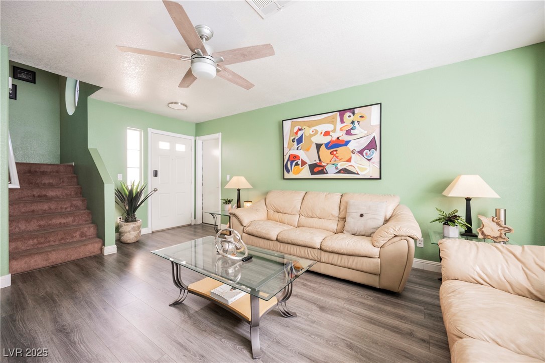 1221 Lucia Drive