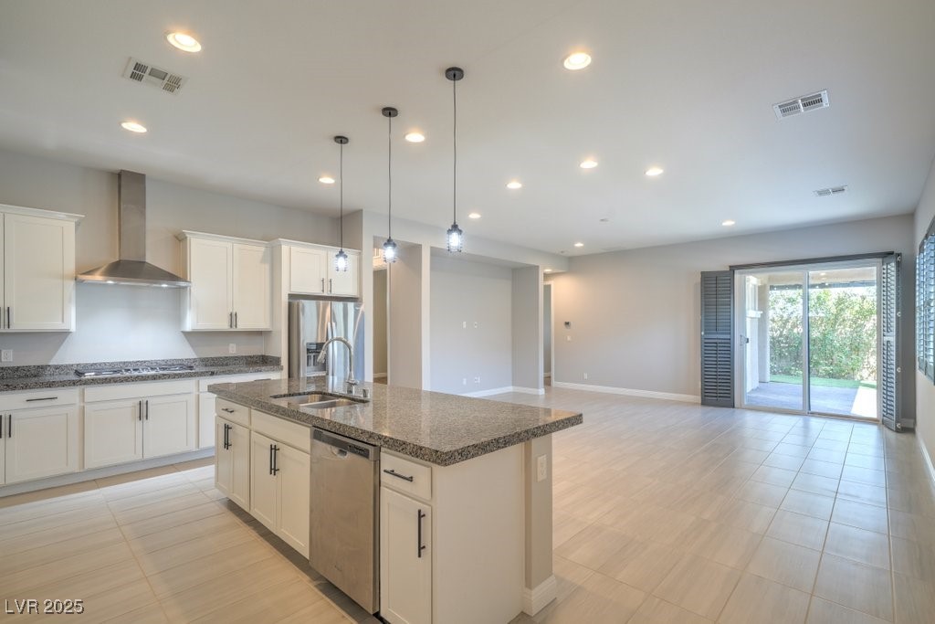 8138 Skye Dragon Street