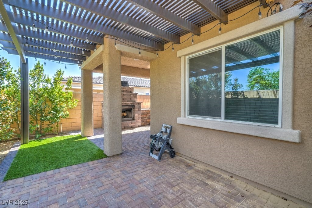 8138 Skye Dragon Street
