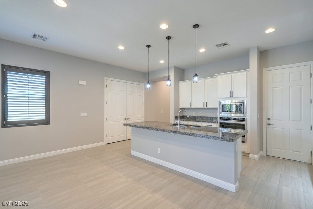 8138 Skye Dragon Street