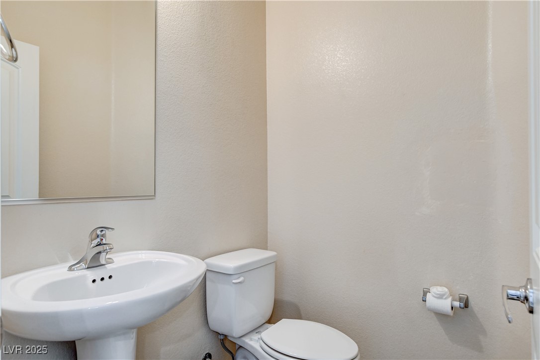 9273 Blue Agate Street