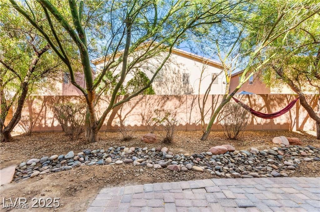 10568 Peach Creek Street